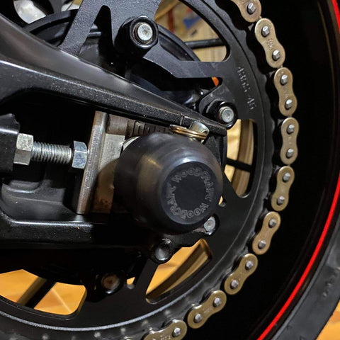 45-0419R Rear Axle Slider Kit, Yamaha FZ09 2014-17, FJ09 2015-17, XSR900 2016-20 - Woodcraft Technologies